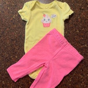 Carters 2 Piece Outfit set